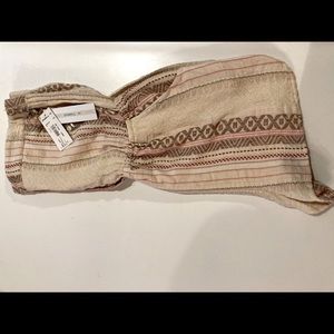 O’Neill Maui Nix swimsuit coverup or everyday putter wear.